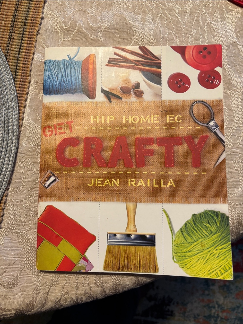 Get Crafty nu Jean Railla